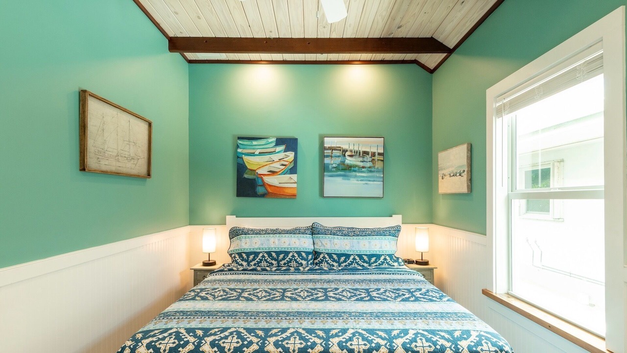 Photo of Bedroom in Midtown