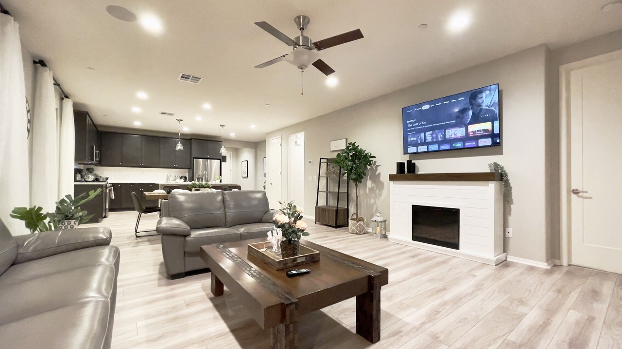Photo of Livingroom in Lancaster