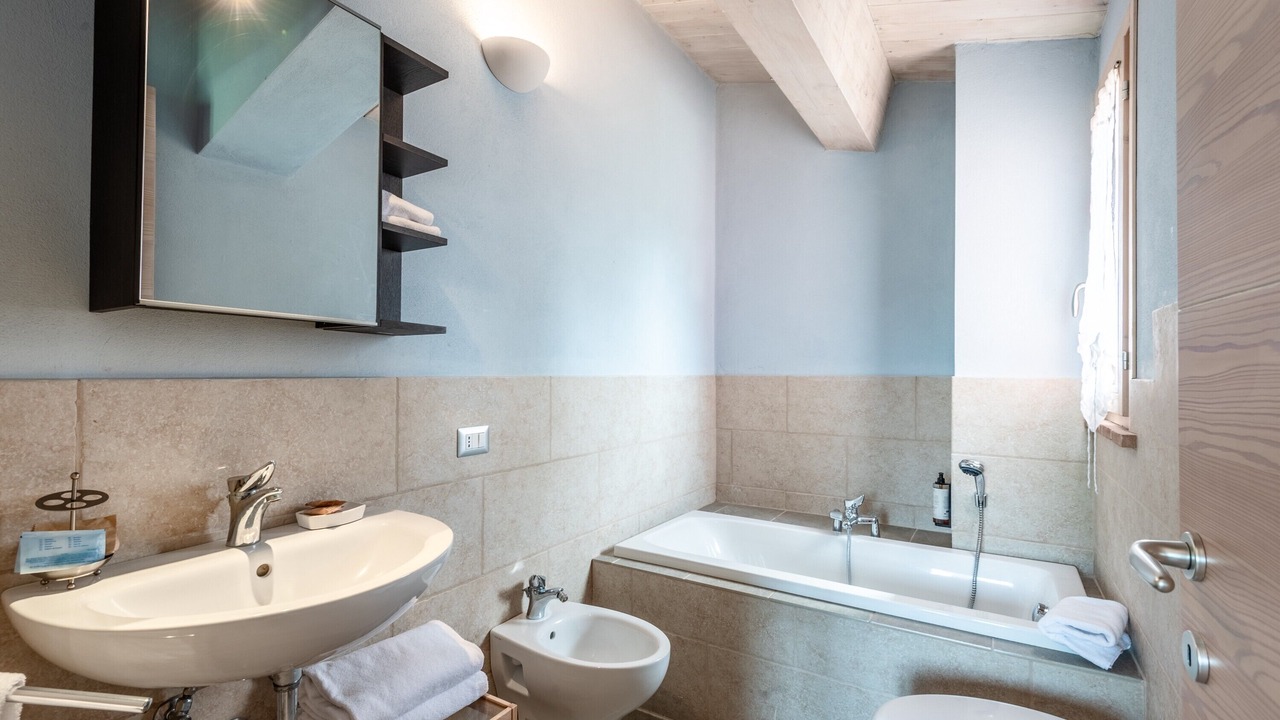 Photo of Bathroom in Trequanda
