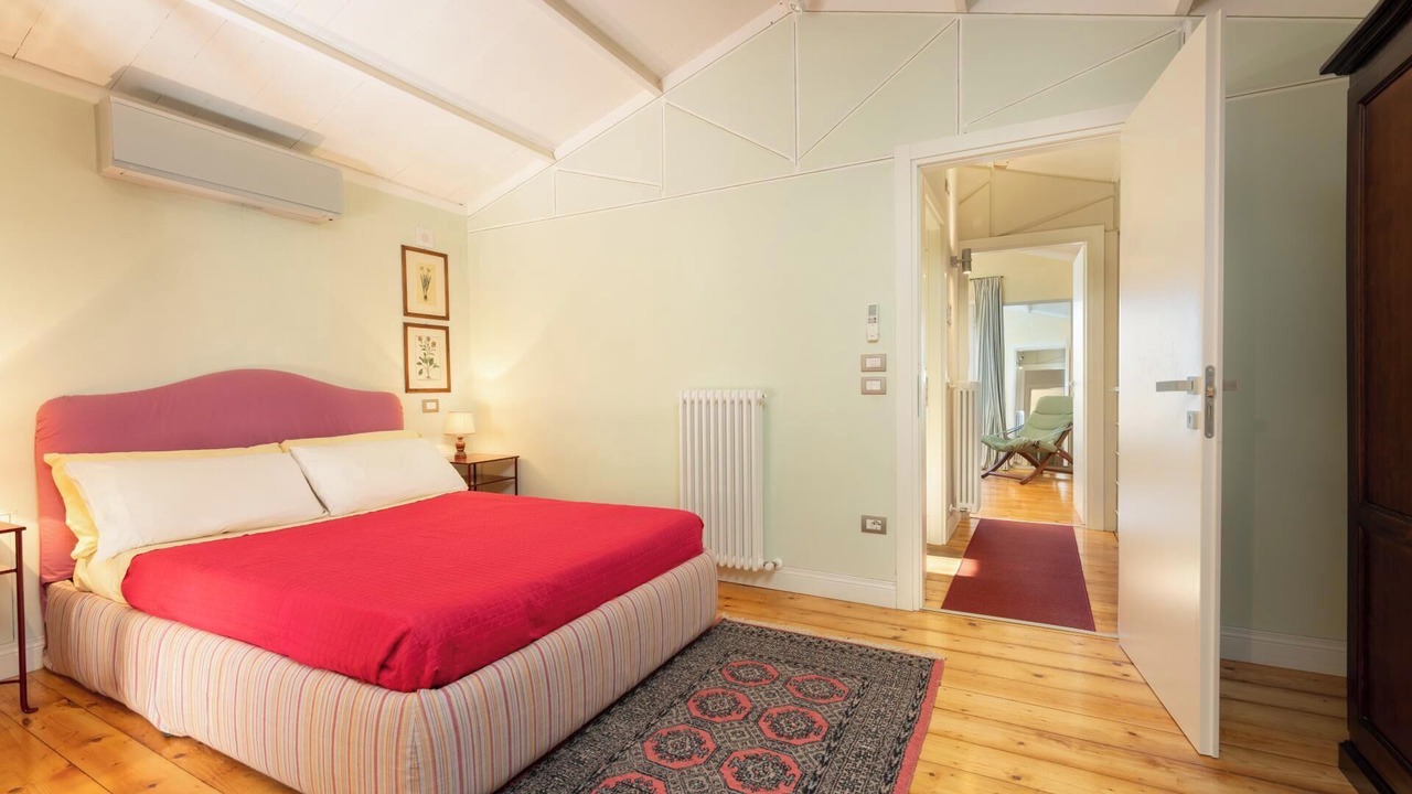 Photo of Bedroom in Paciano