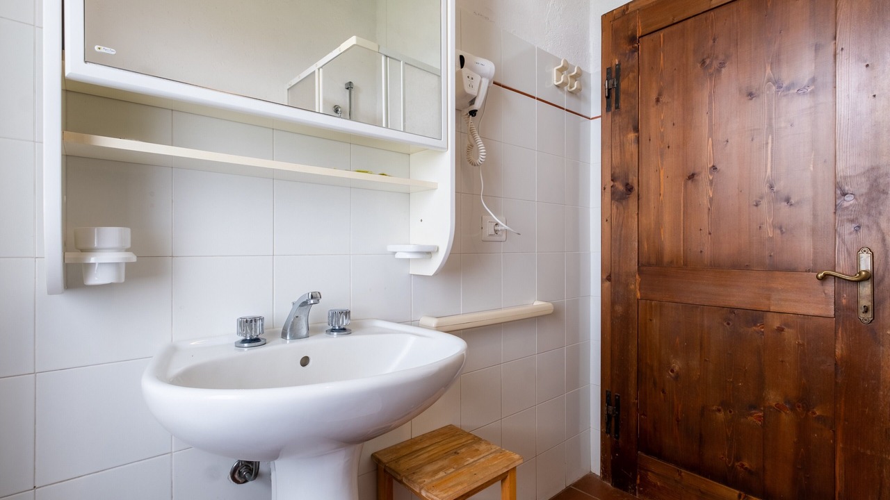 Photo of Bathroom in Gallina