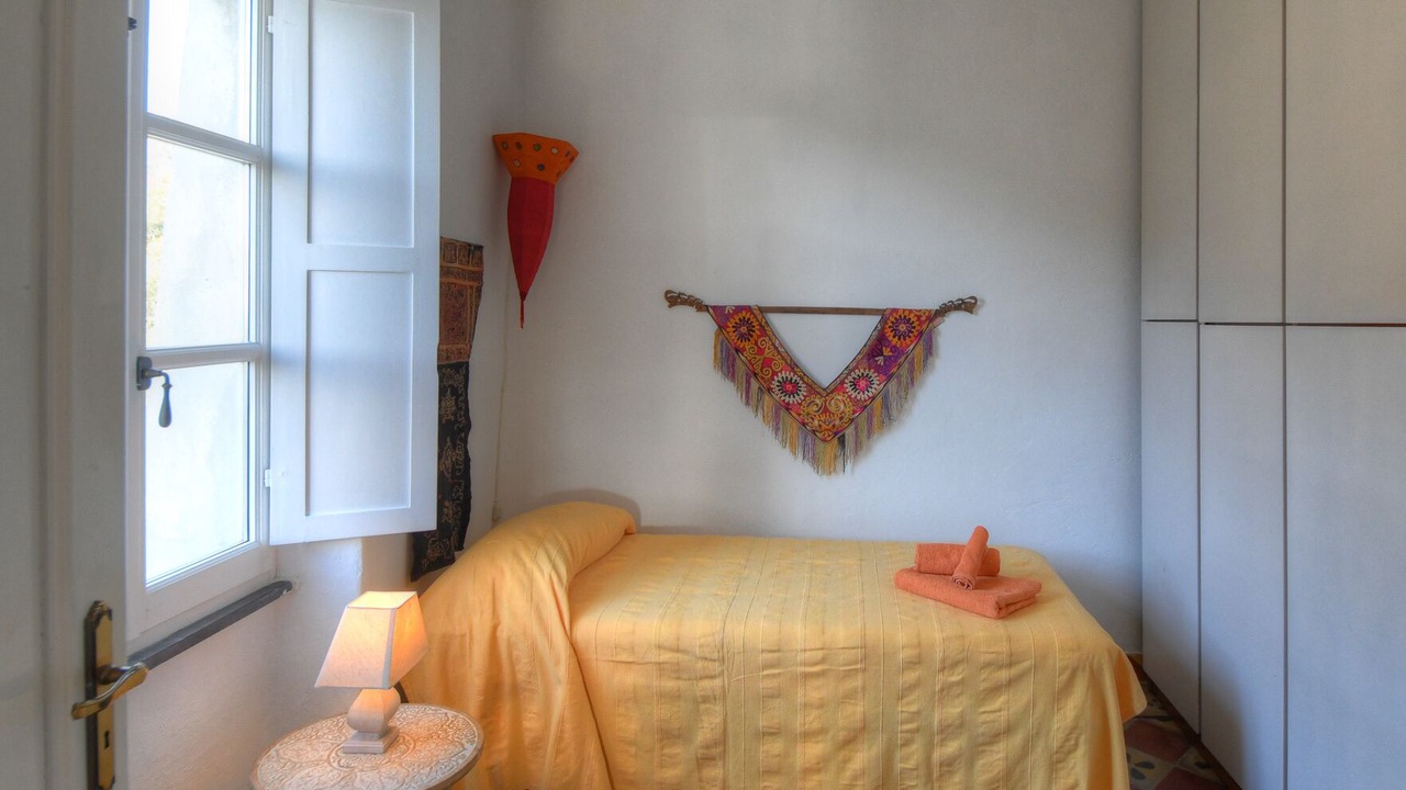 Photo of Bedroom in Calice Ligure