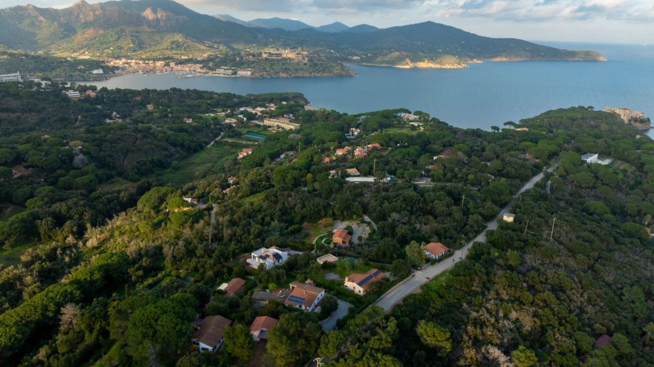 Photo of Outdoor in Naregno