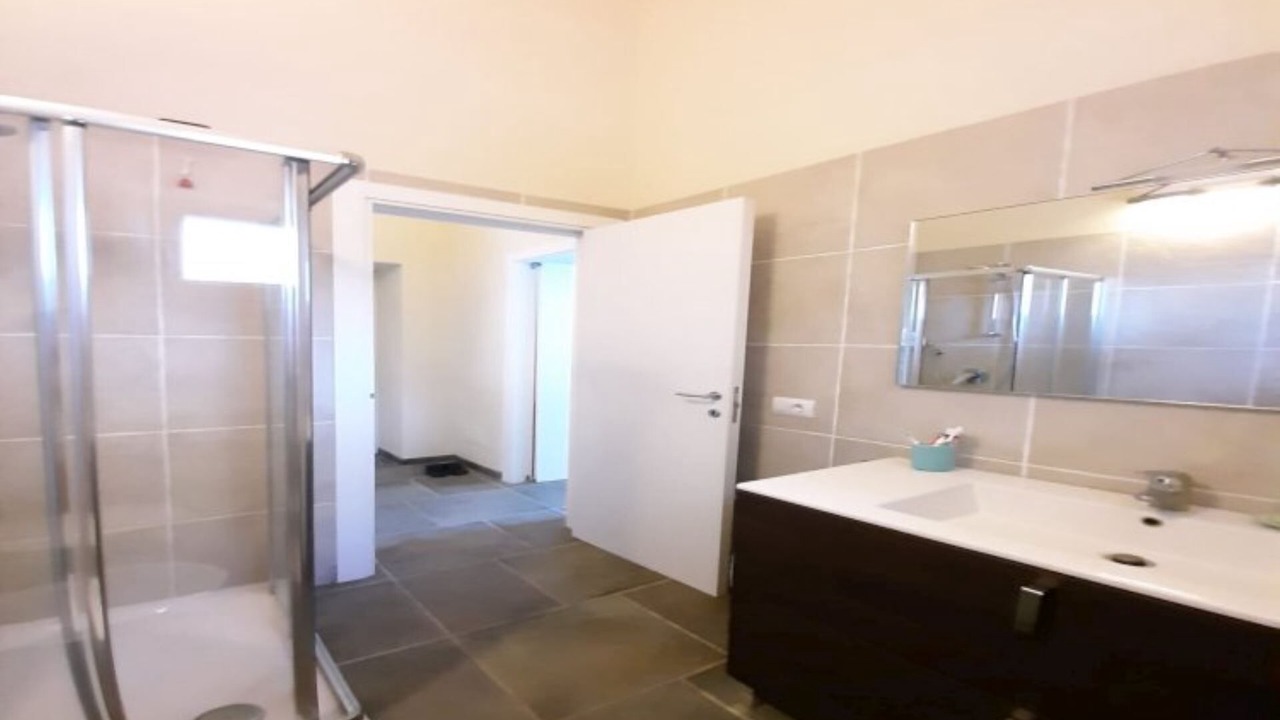 Photo of Bathroom in Naregno