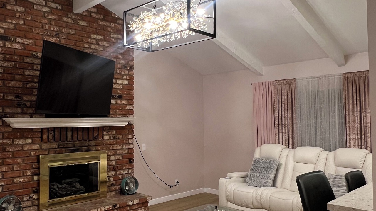 Photo of Livingroom in Quartz Hill