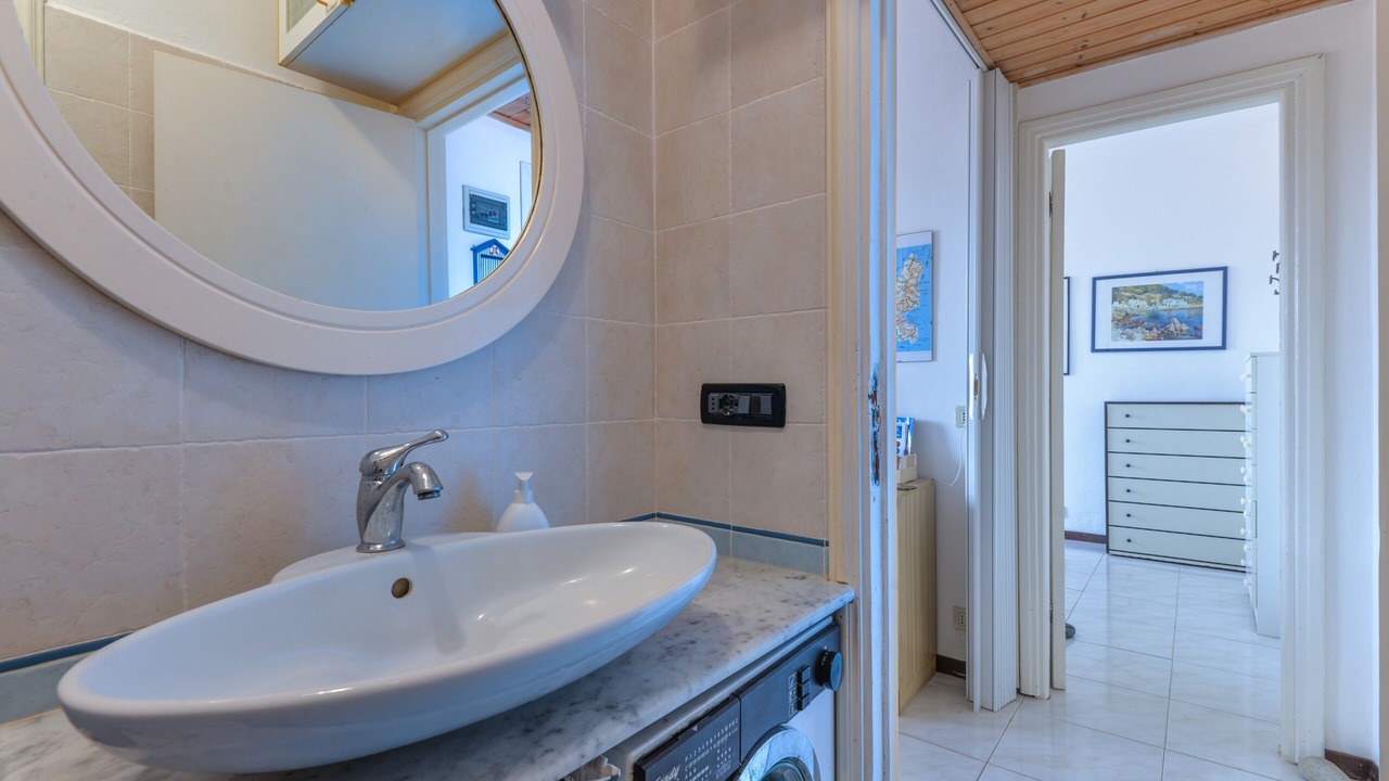Photo of Bathroom in Marciana Marina