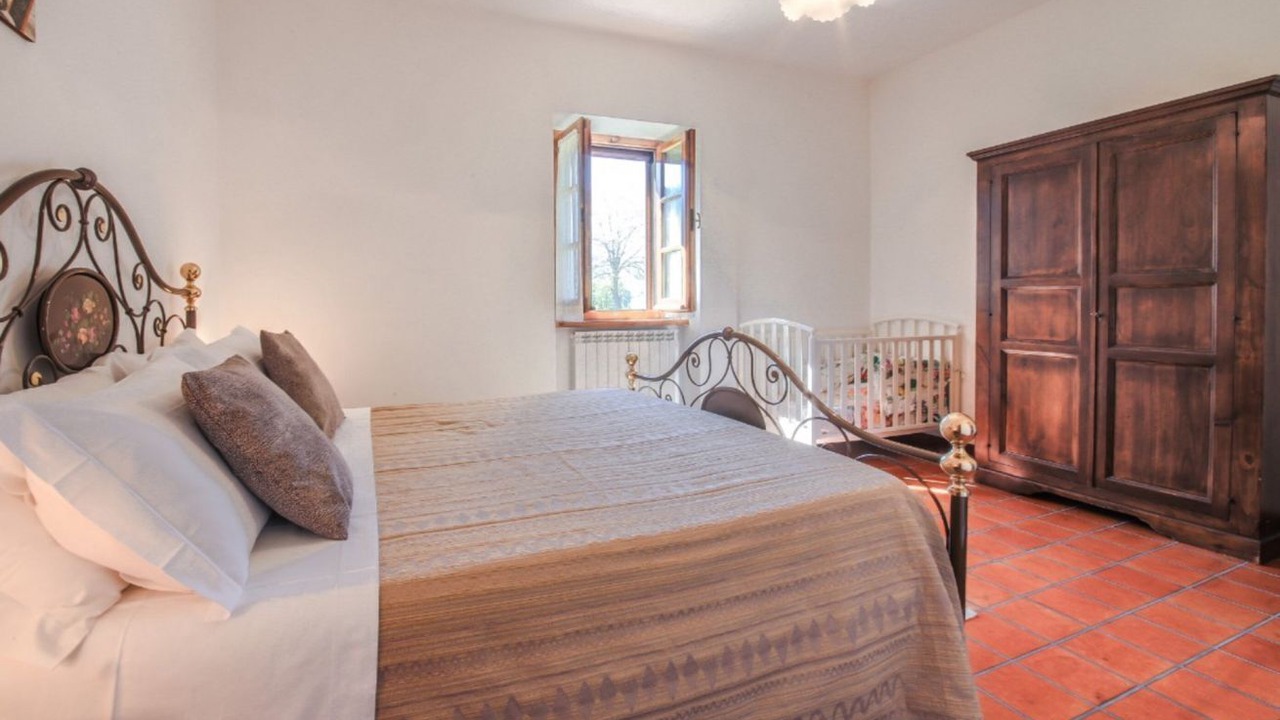 Photo of Bedroom in Lisciano Niccone