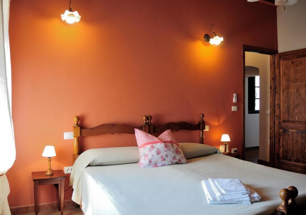 Photo of Bedroom in Montescudaio