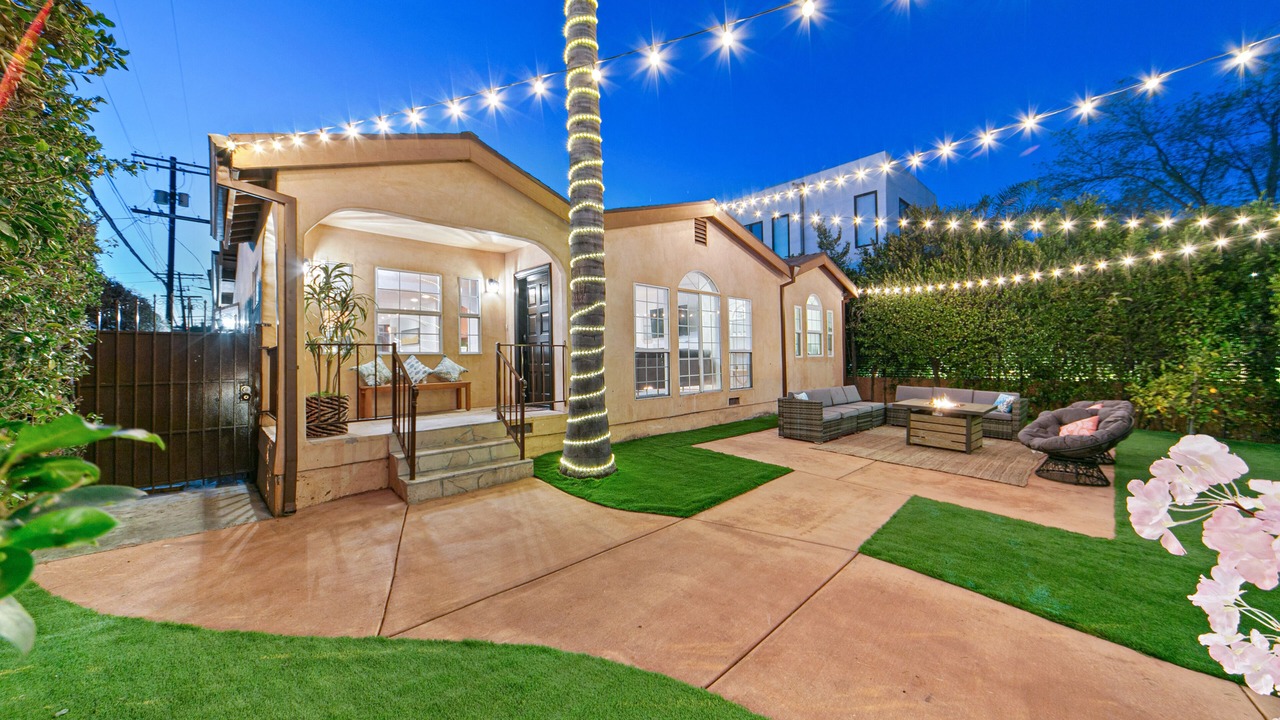 Photo of Patio Balcony in Beverly Grove