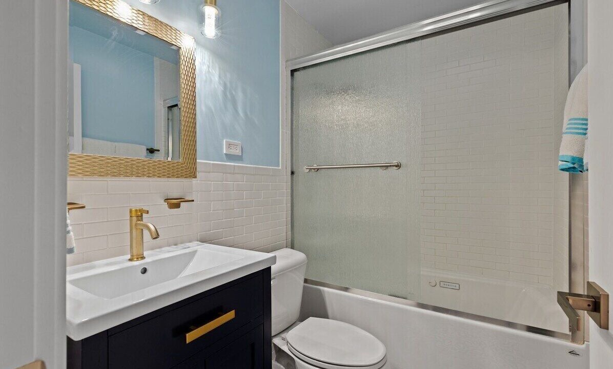 Photo of Bathroom in Coury