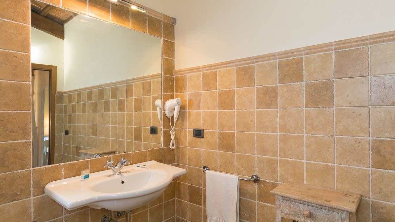 Photo of Bathroom in Monteverdi Marittimo