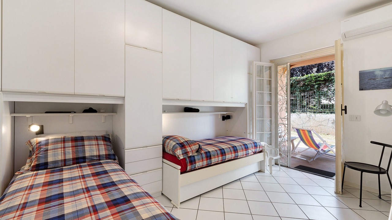 Photo of Bedroom in Loano