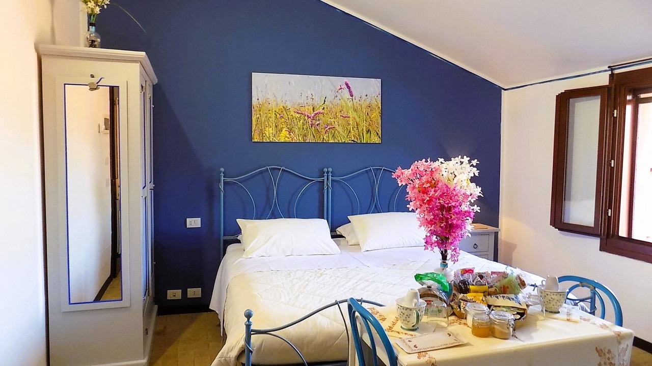 Photo of Bedroom in Pianoro