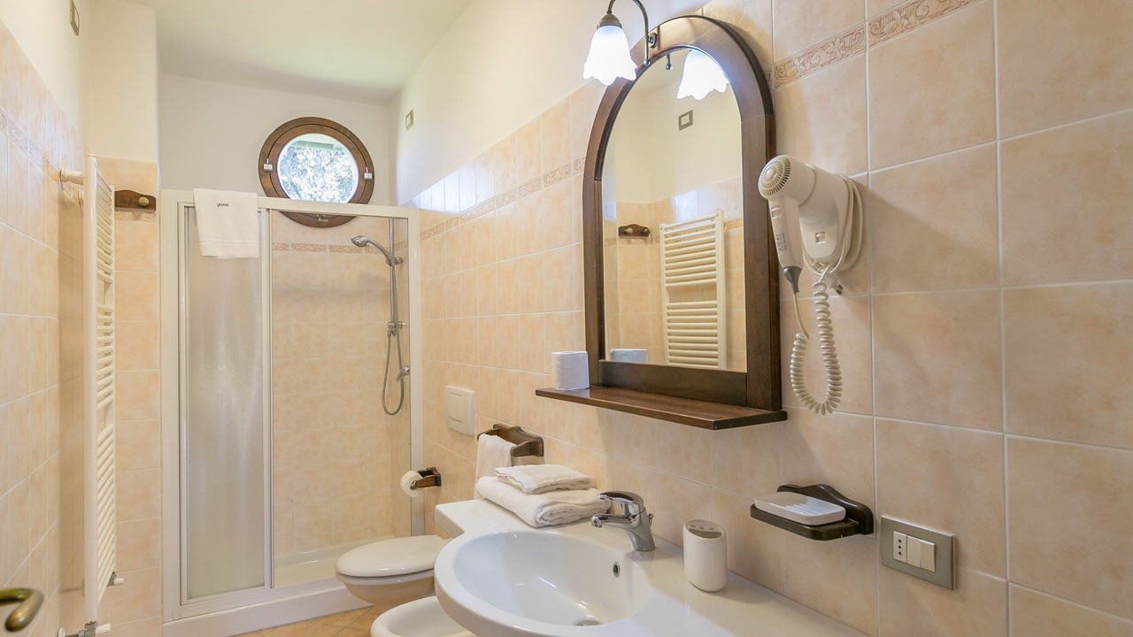 Photo of Bathroom in Campiglia Marittima