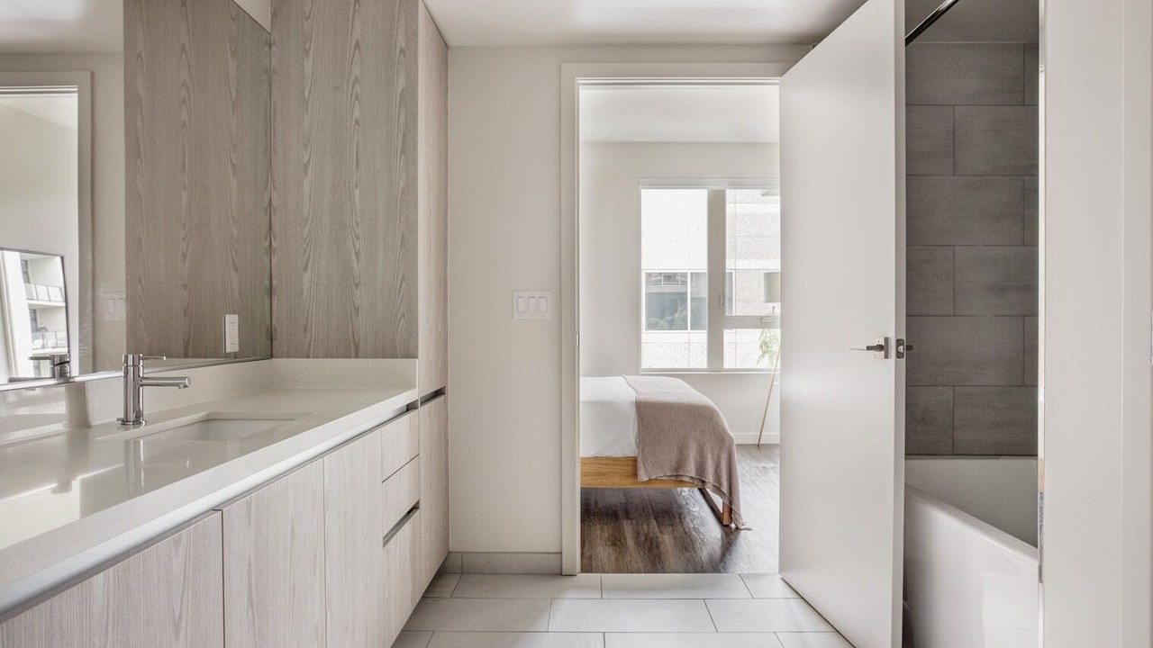 Photo of Bathroom in West Los Angeles