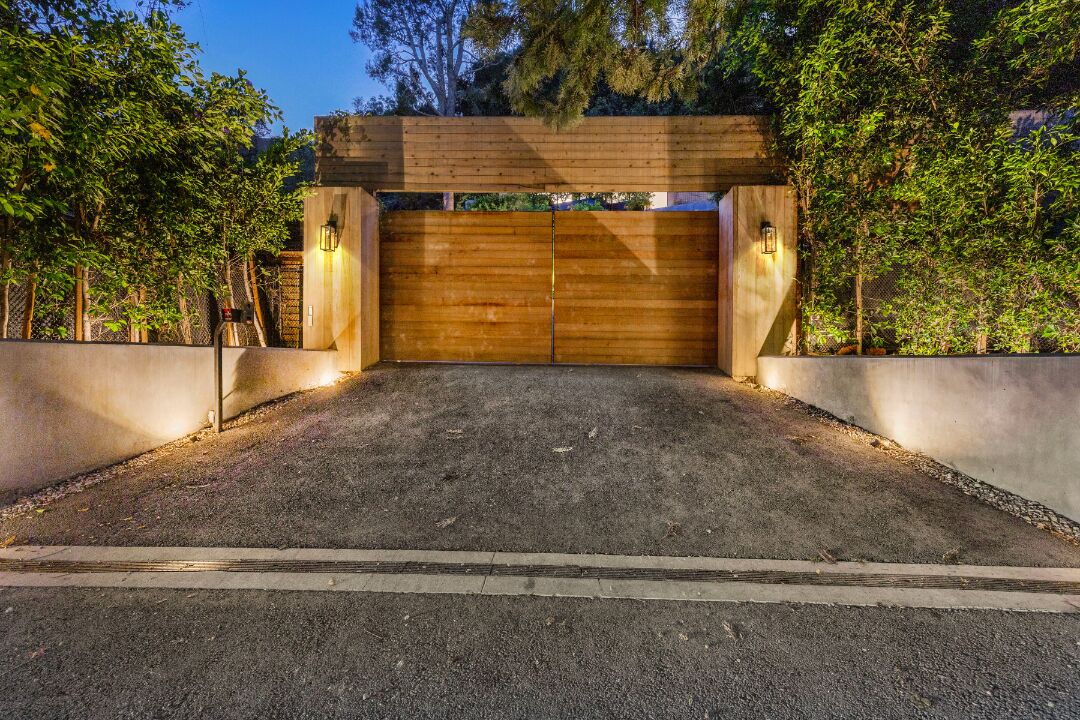 Photo of Outdoor in Beverly Glen