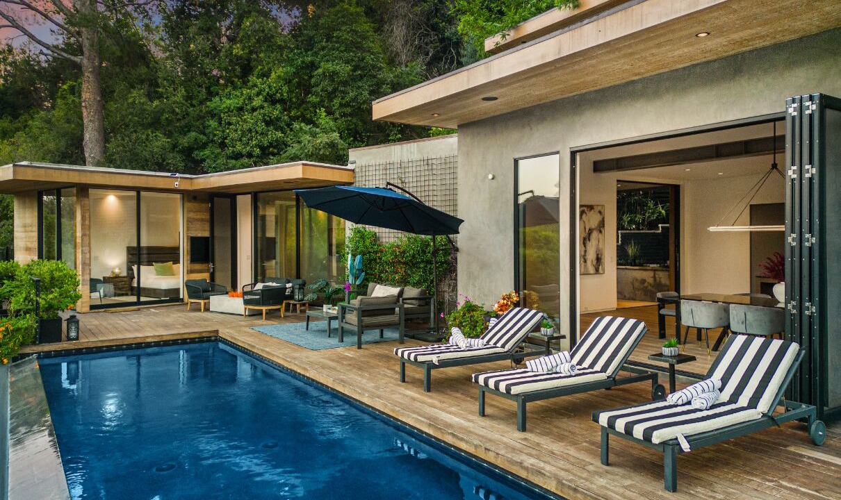 Photo of Outdoor in Beverly Glen