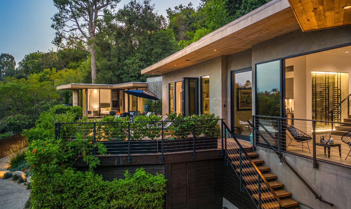 Photo of Outdoor in Beverly Glen