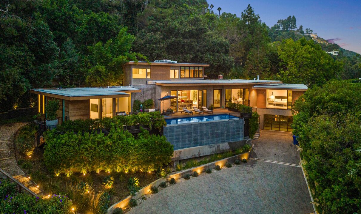 Photo of Outdoor in Beverly Glen