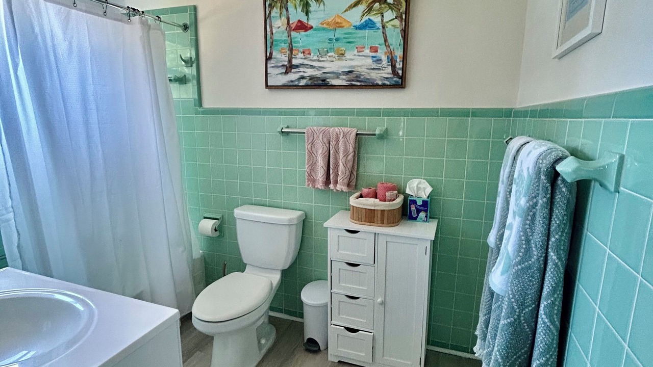 Photo of Bathroom in Summerland Key