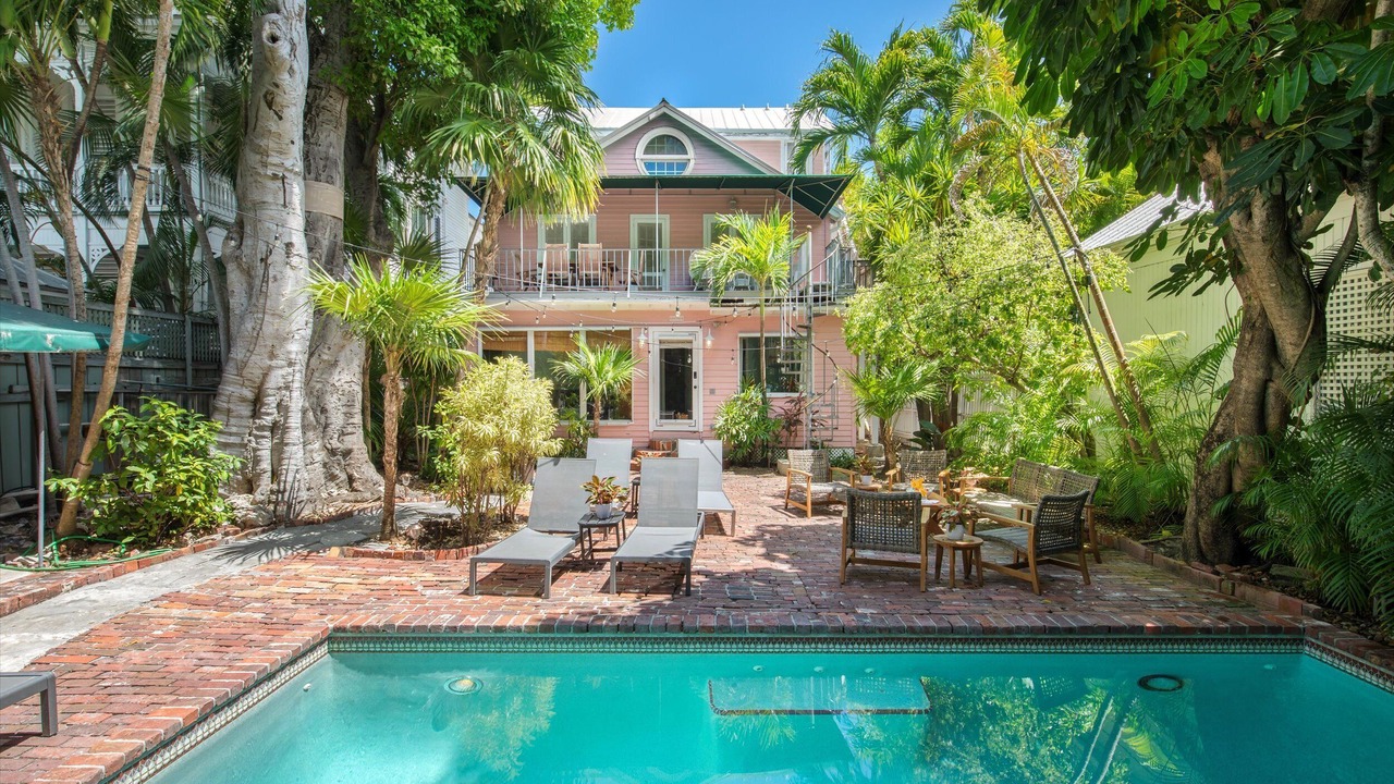 Photo of Outdoor in Bahama Village