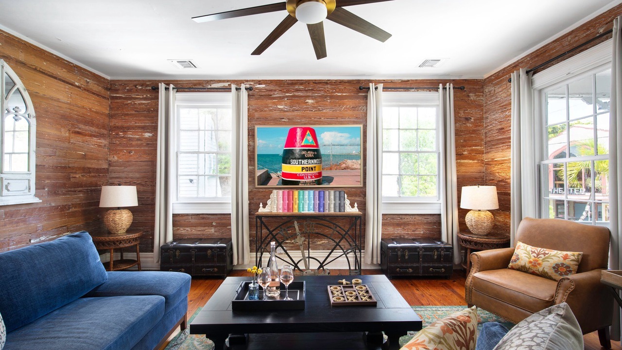 Photo of Livingroom in Bahama Village