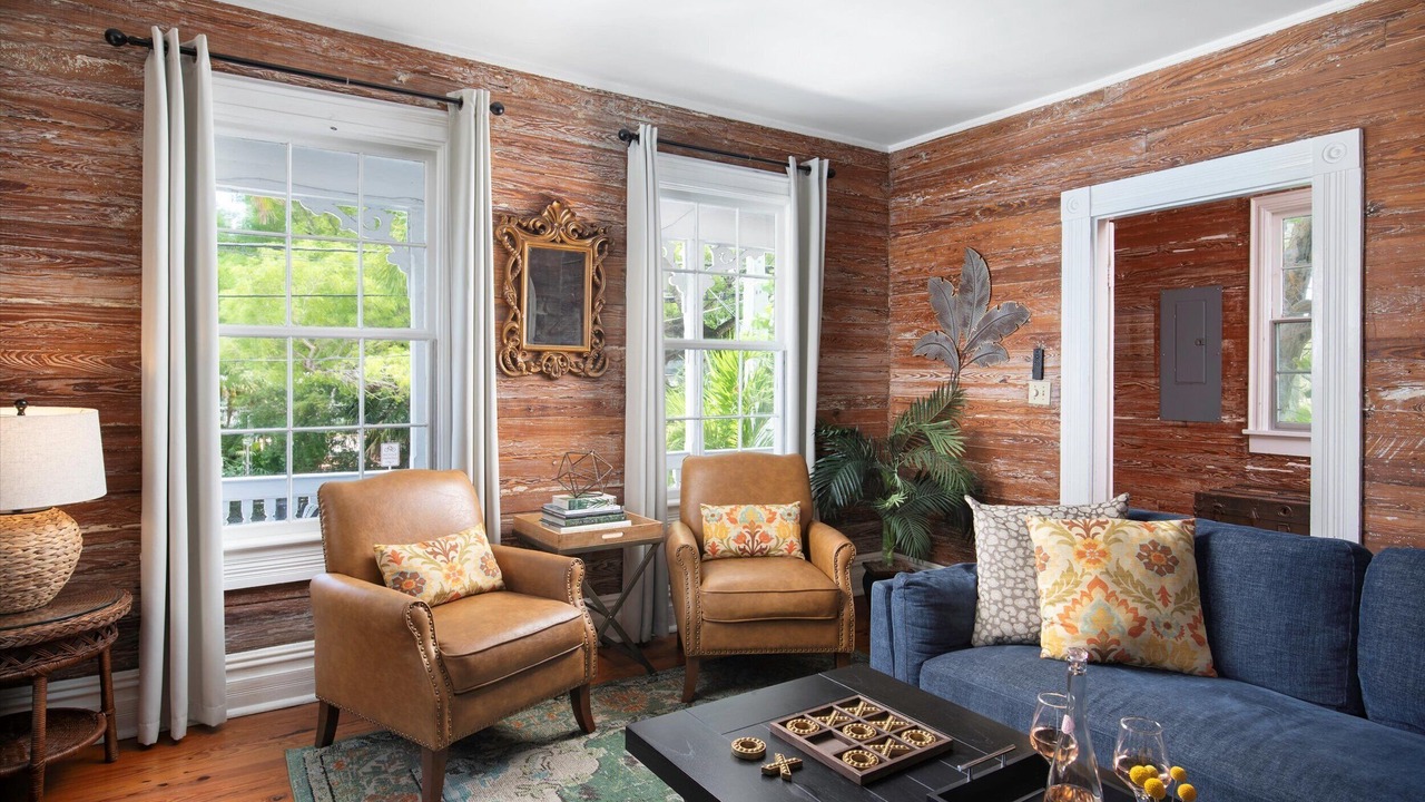 Photo of Bedroom in Bahama Village