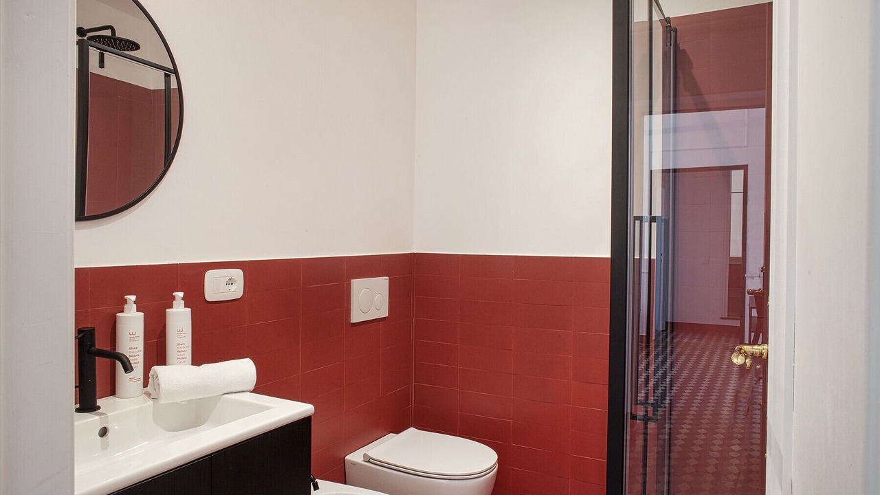 Photo of Bathroom in Genoa Historical Centre