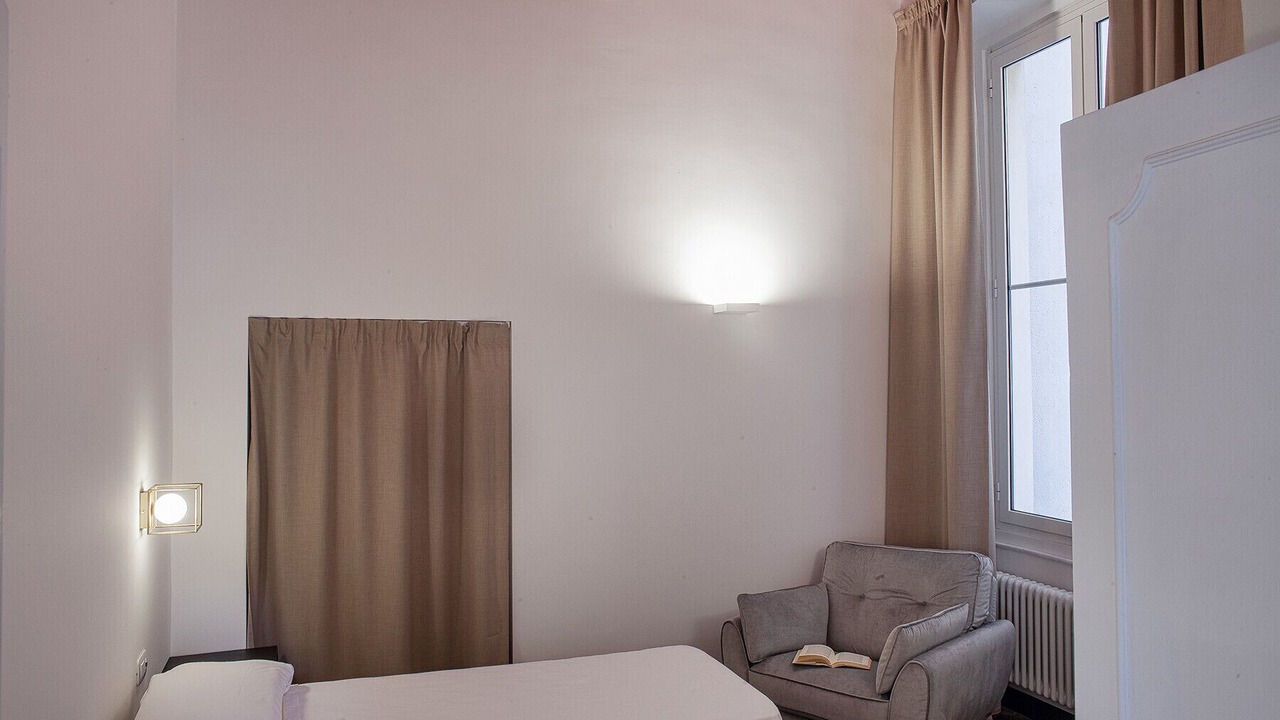 Photo of Bedroom in Genoa Historical Centre
