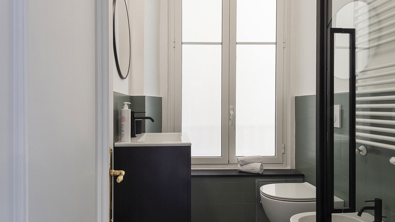 Photo of Bathroom in Genoa Historical Centre