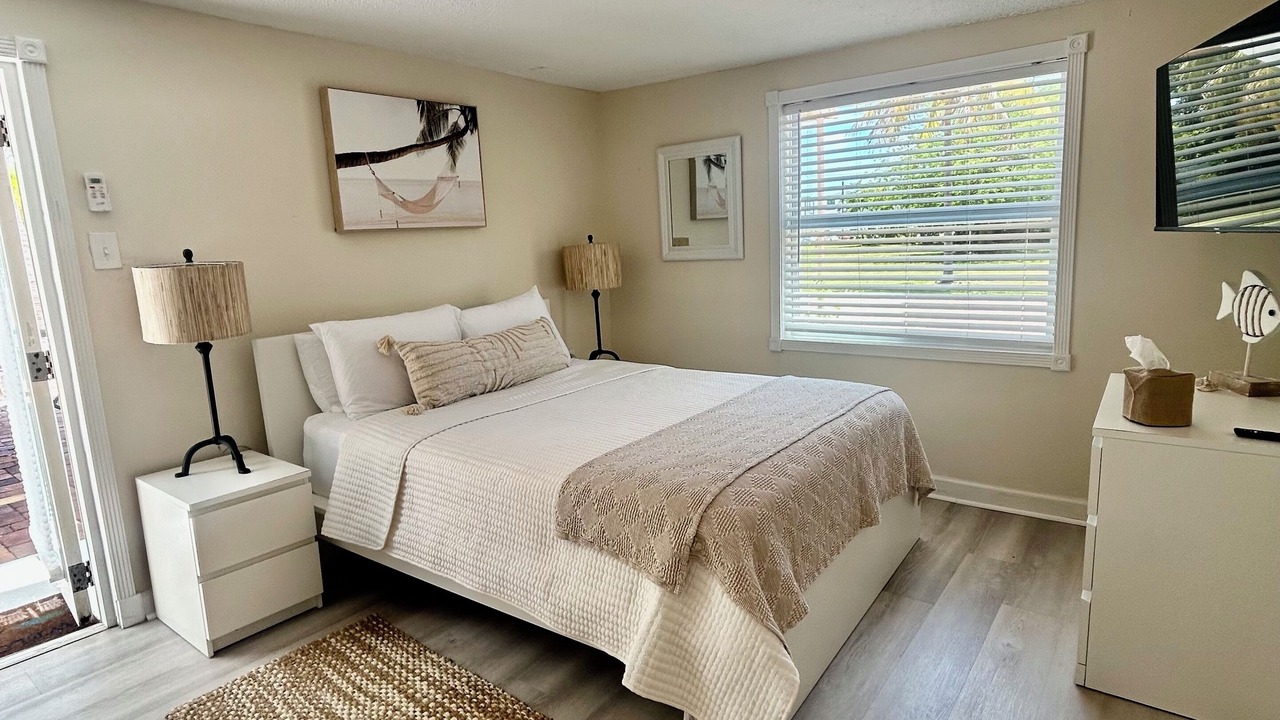 Photo of Bedroom in Summerland Key