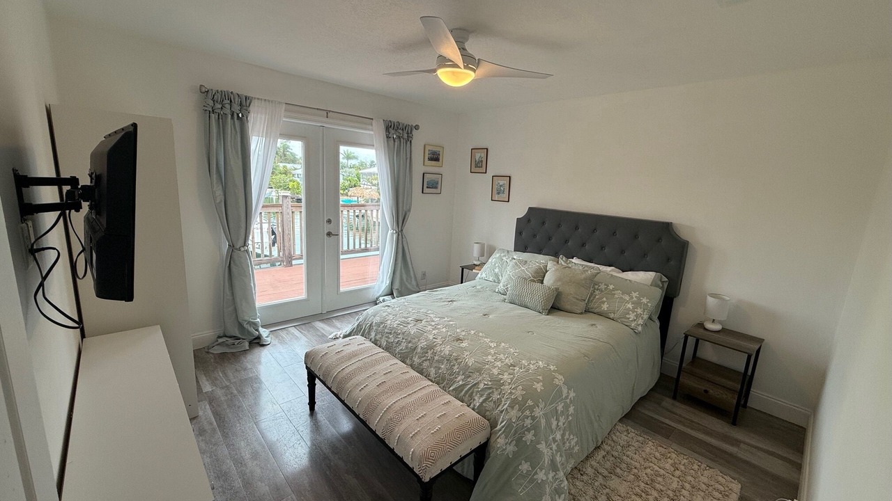 Photo of Bedroom in Sugarloaf Shores