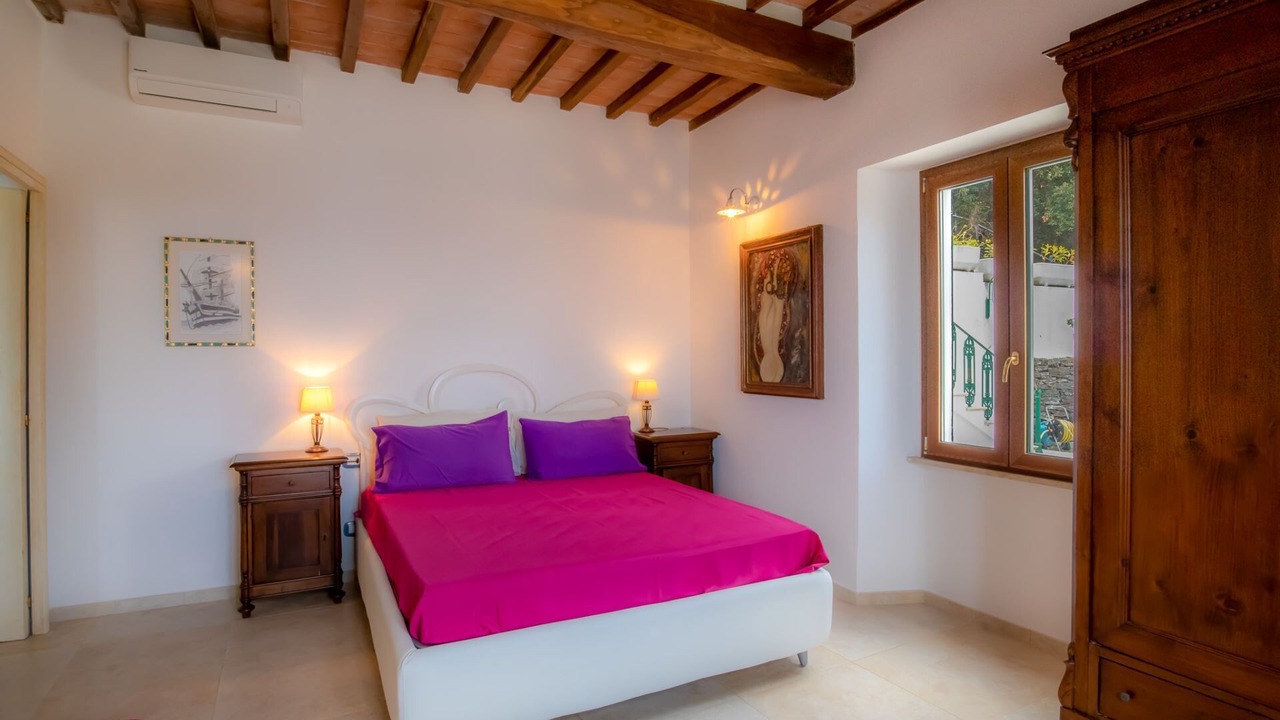 Photo of Bedroom in Rio Marina