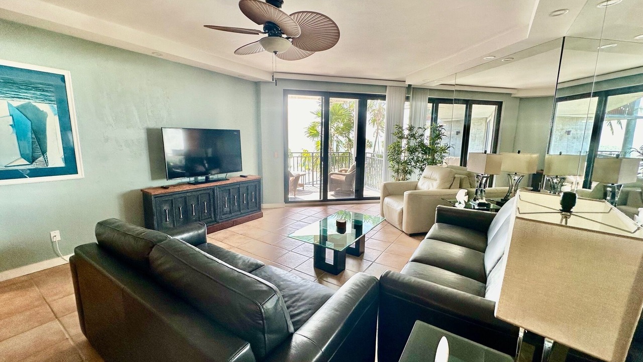 Photo of Livingroom in Key West