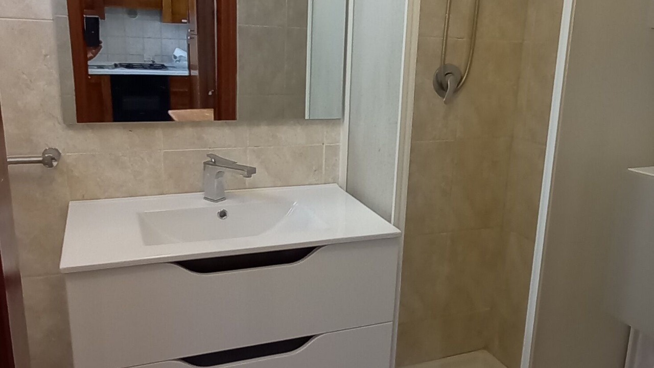 Photo of Bathroom in Aurelia
