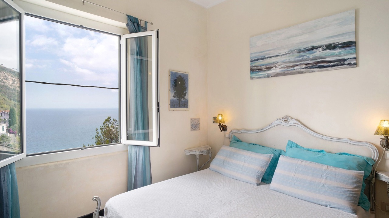 Photo of Bedroom in Alassio