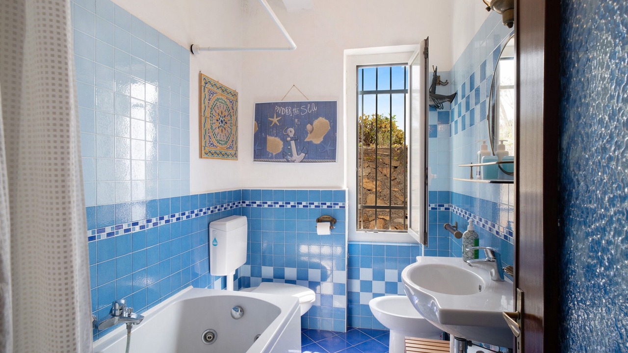 Photo of Bathroom in Alassio