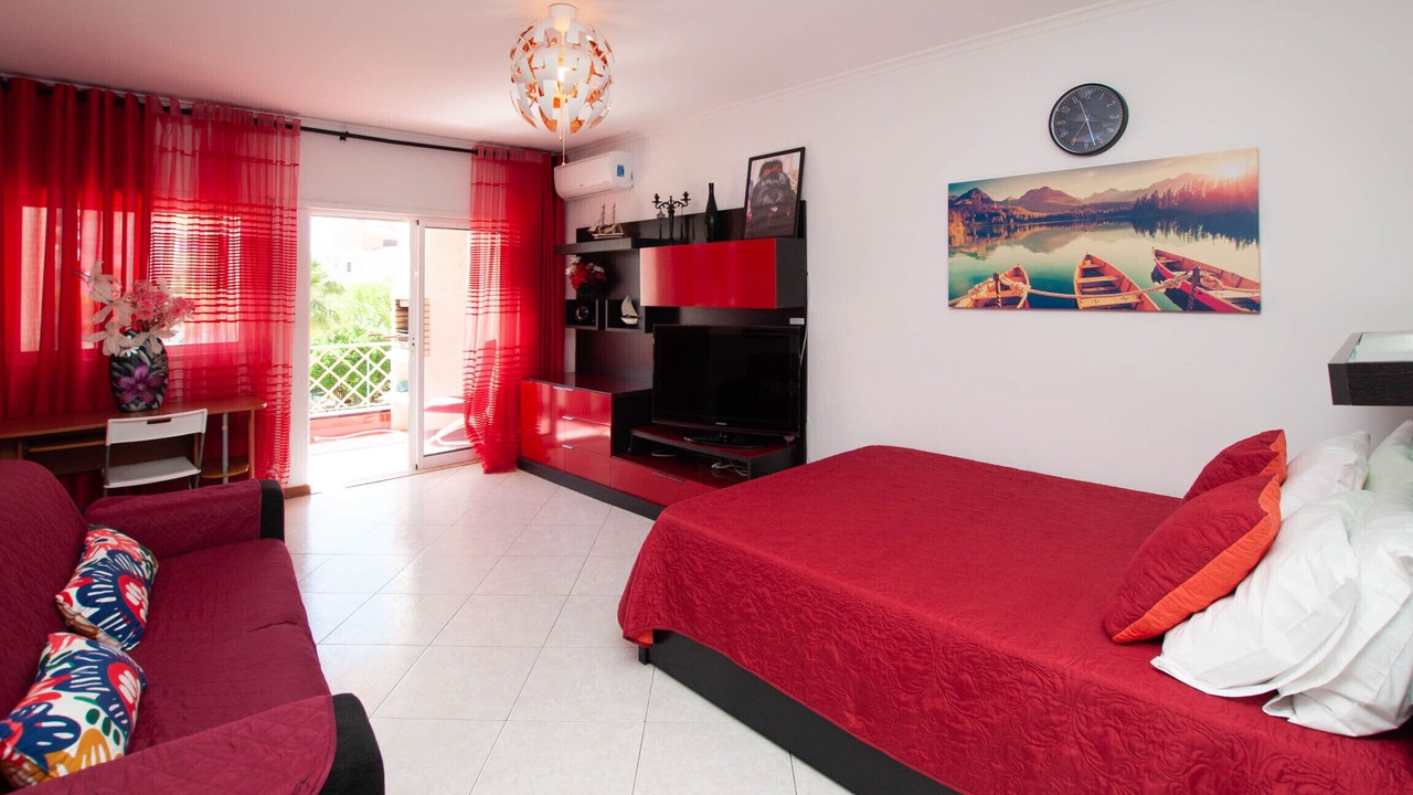 Photo of Bedroom in Correeira
