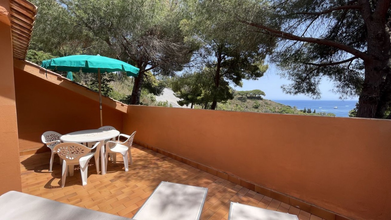 Photo of Outdoor in Mola