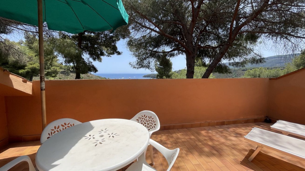 Photo of Outdoor in Mola