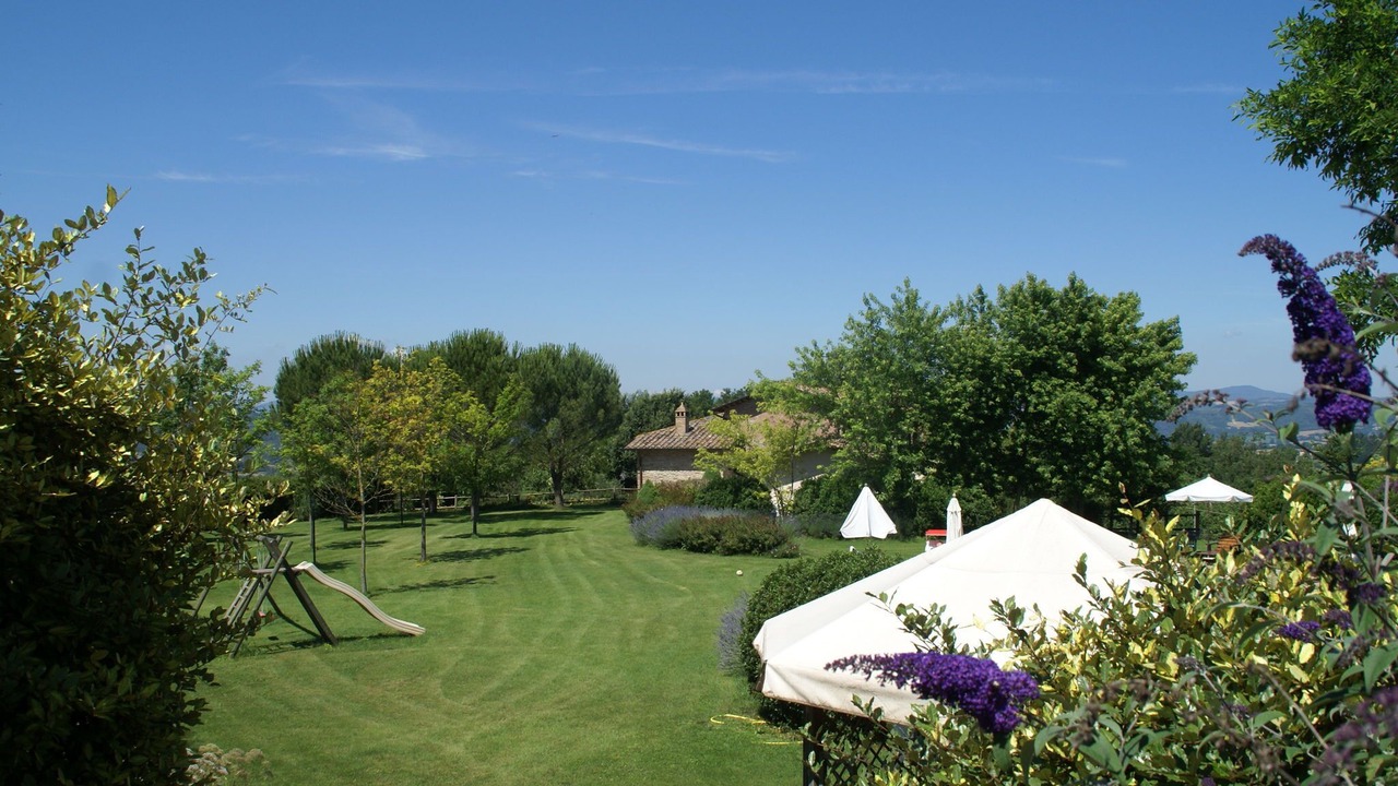 Photo of Outdoor in Montone