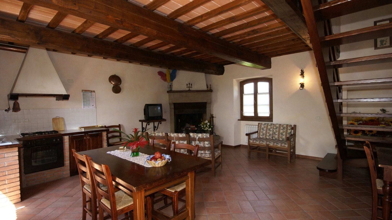 Photo of Others in Montone