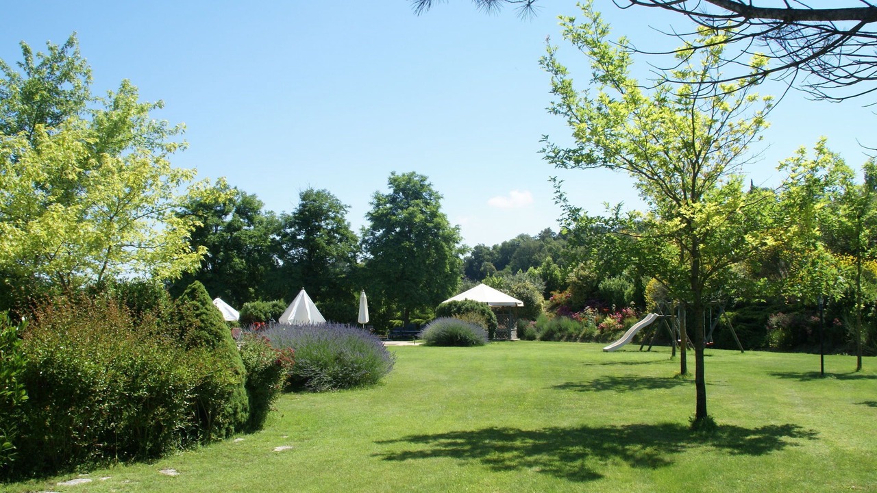 Photo of Outdoor in Montone