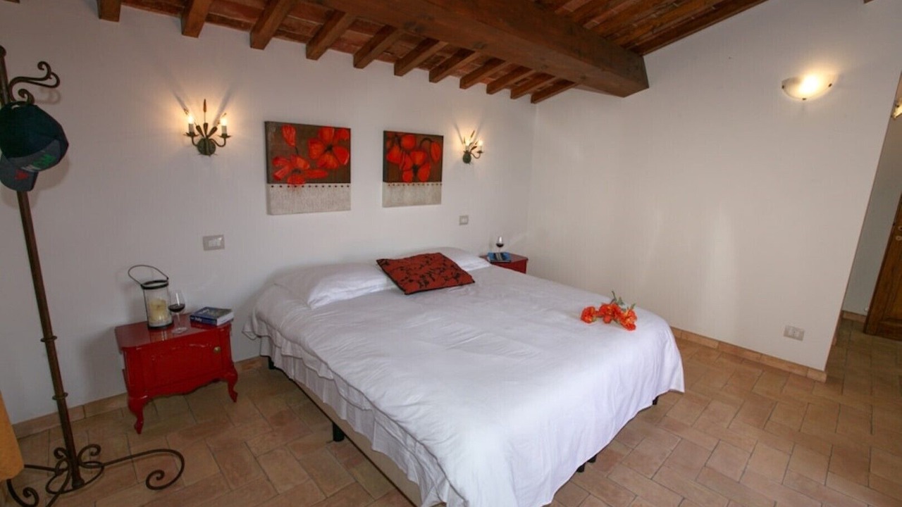 Photo of Bedroom in Todi