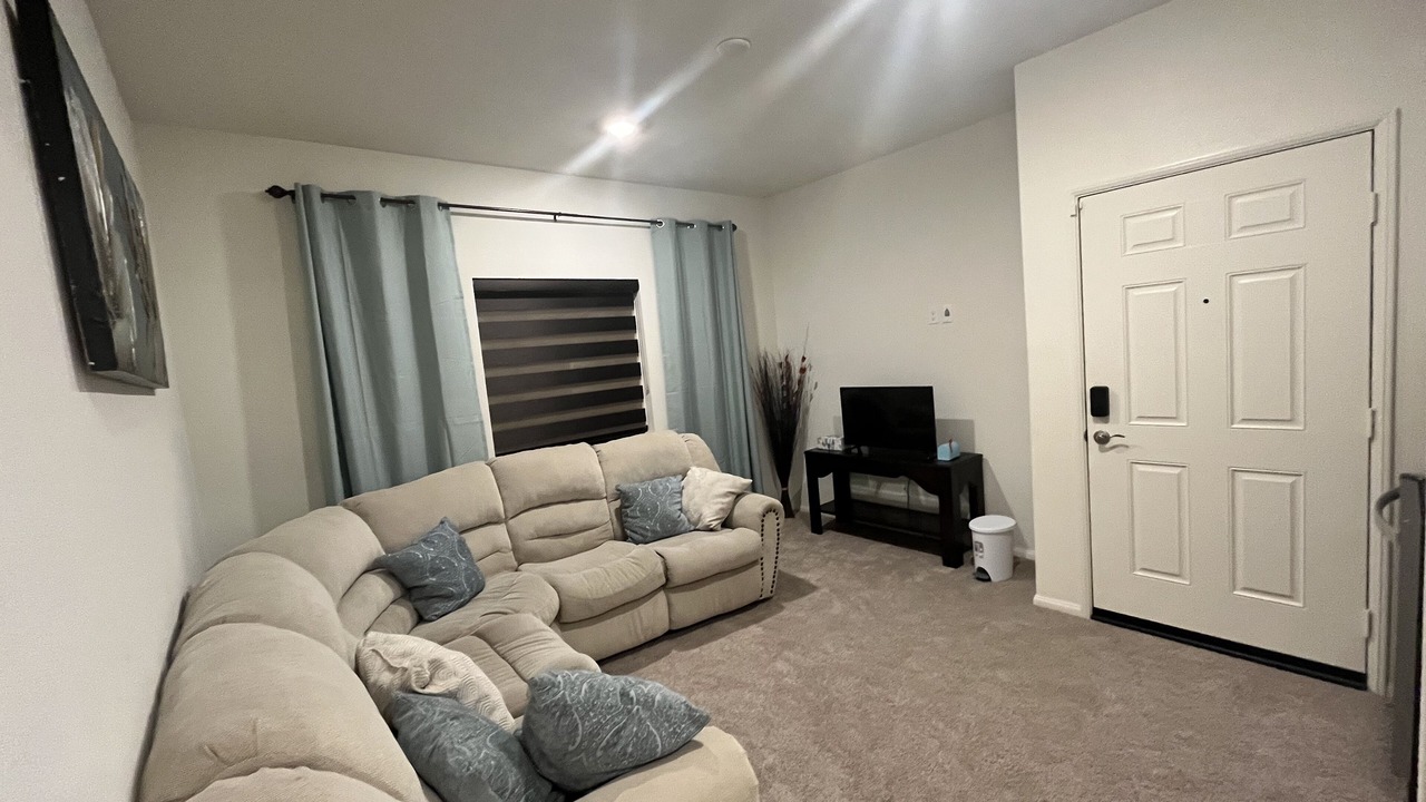 Photo of Livingroom in Lancaster