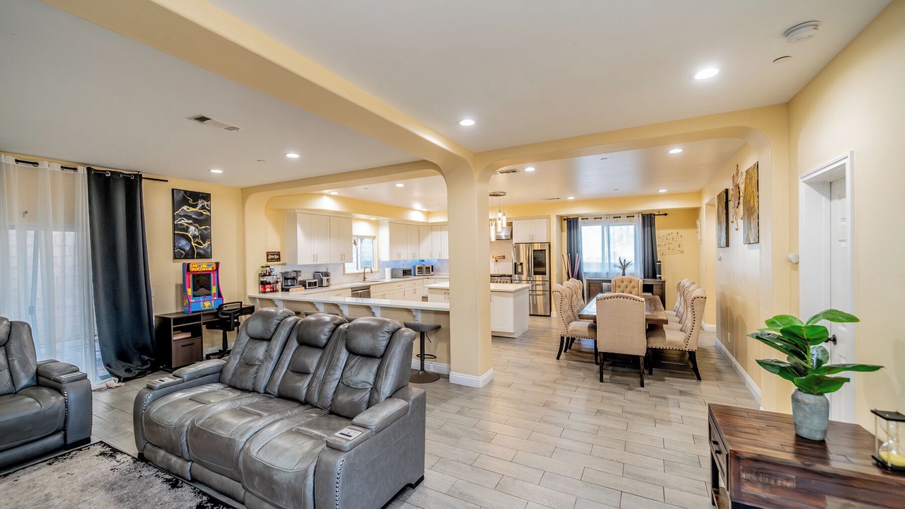 Photo of Livingroom in San Bernardino