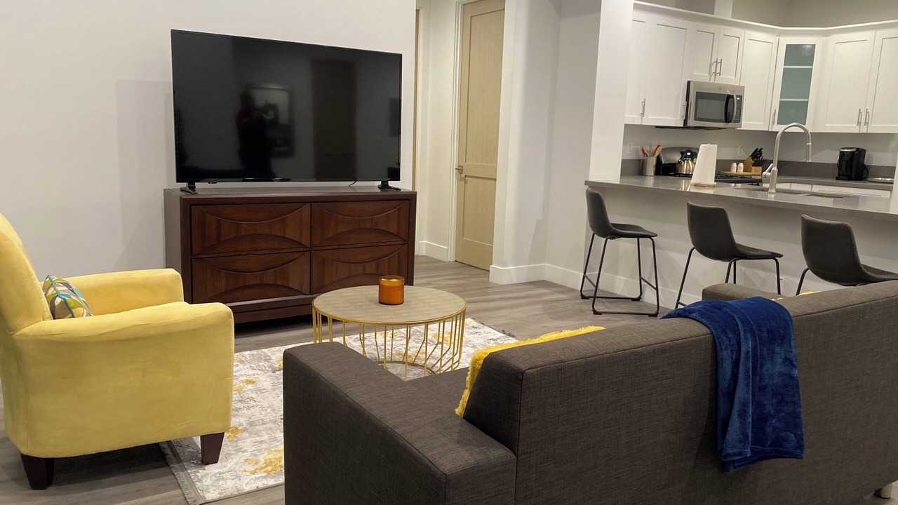 Photo of Livingroom in Lawndale