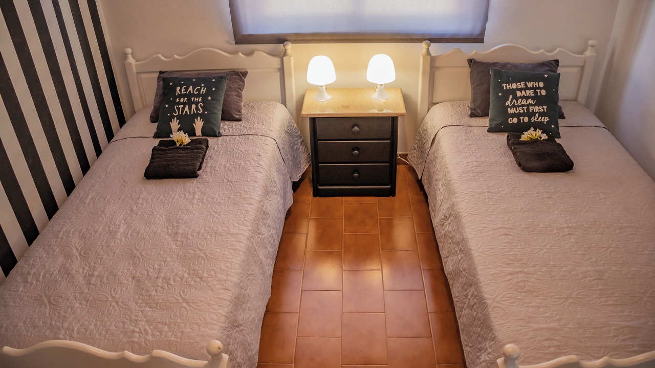 Photo of Bedroom in Alporchinhos