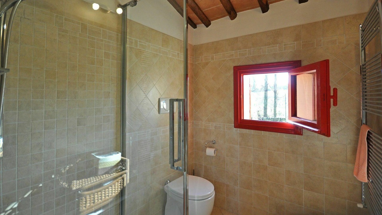 Photo of Bathroom in Cortona
