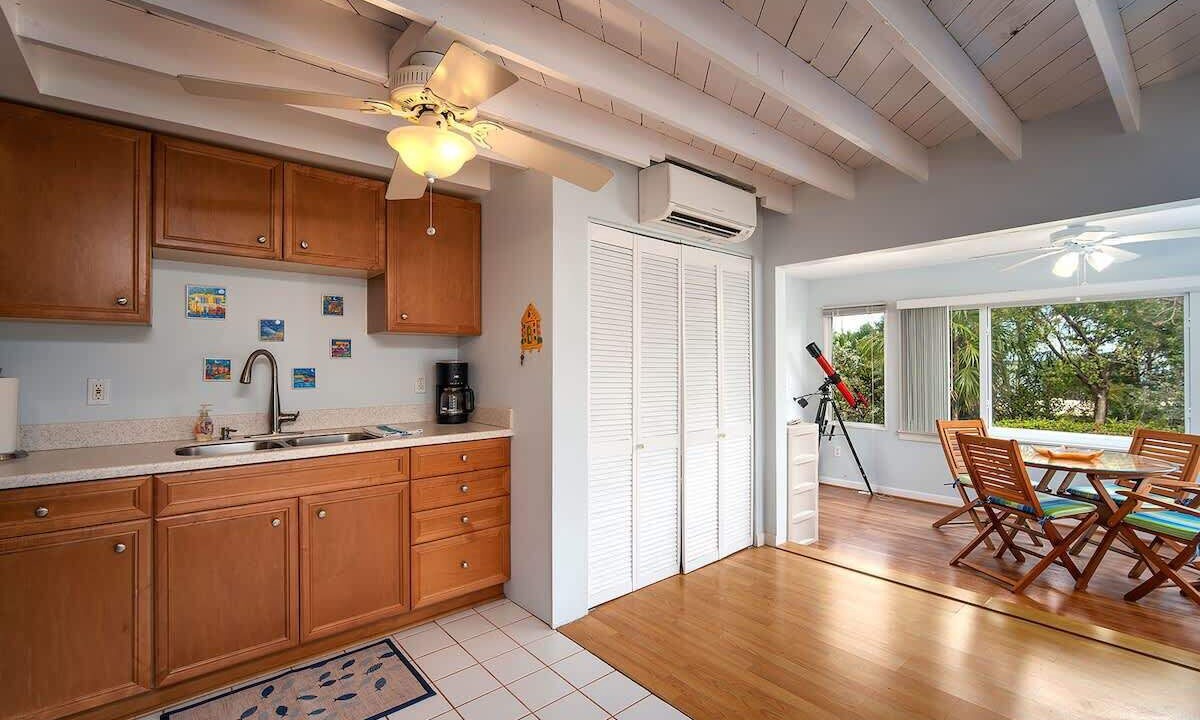 Photo of Kitchen in Summerland Key